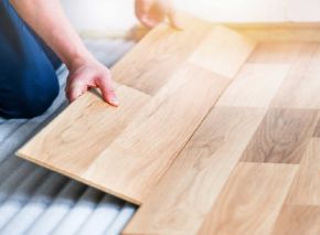 صورة لقسم أرضيات باركيه